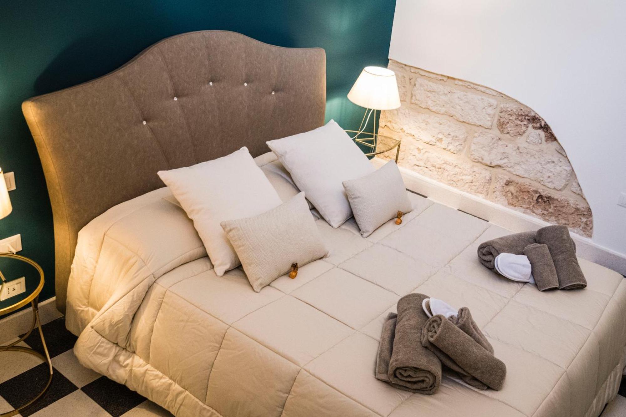 Galatina Suites Boutique - Luxury Experience In Salento Habitación foto